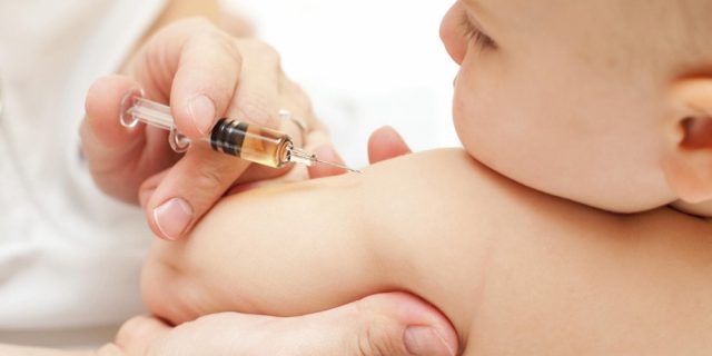 Три аспекта вакцинации новорожденных и детей